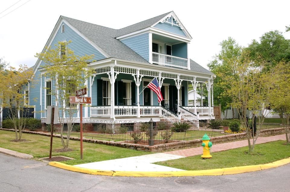 a blue house in St Francisville