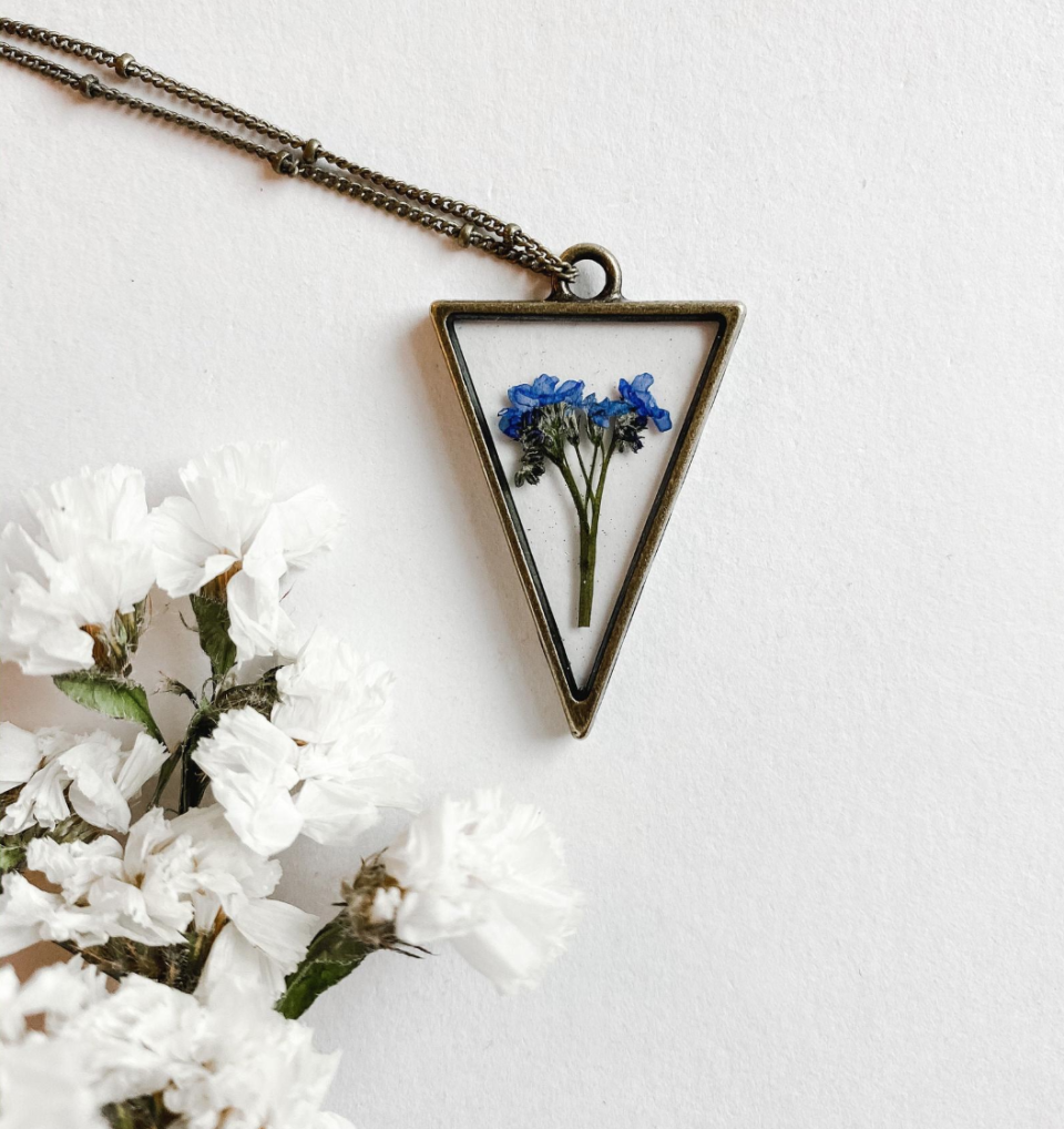 14 Gifts That Memorialize Your Mother On A Tough Holiday