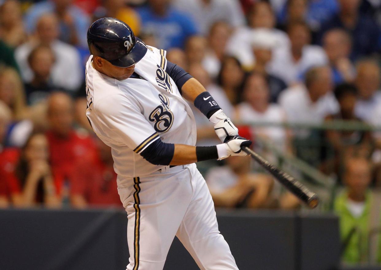 Aramis Ramírez takes a swing for the Brewers in 2012.