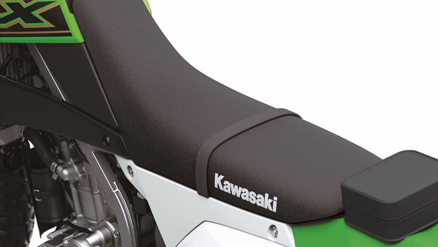 Kawasaki adquirió un diseño renovado en en toda la moto.