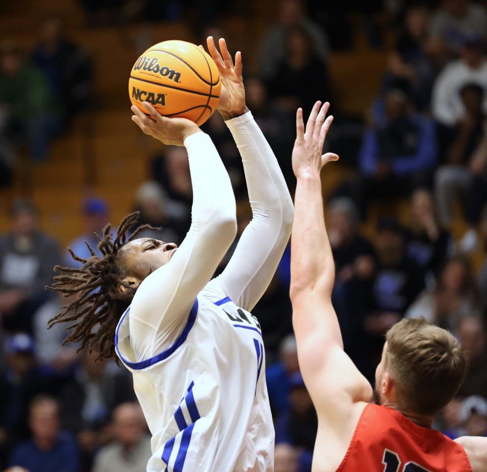 GVSU's Chinedu Kingsley Okanu shoots.