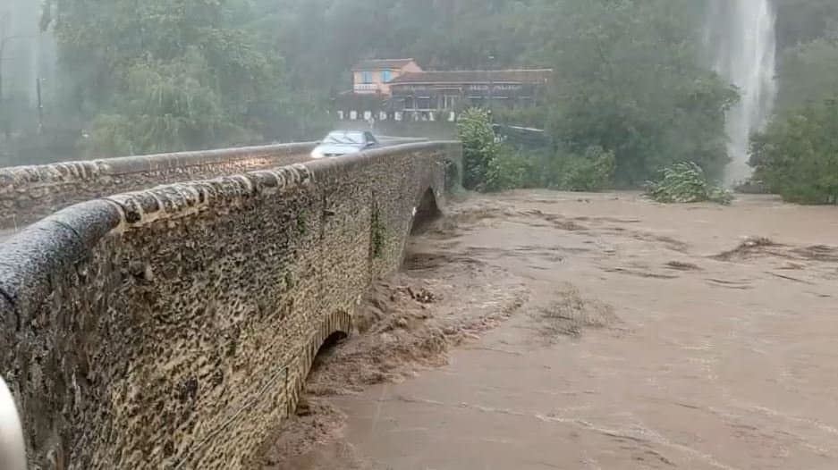 Les intempéries dans le Gard.  - BFMTV