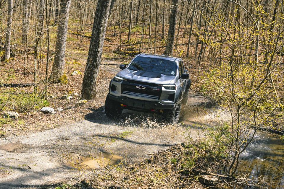 2024 chevrolet colorado zr2 bison