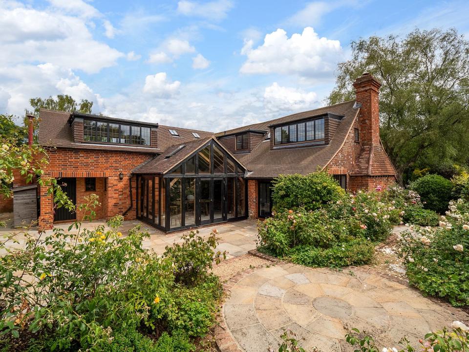 oxfordshire barn from chitty chitty bang bang for sale