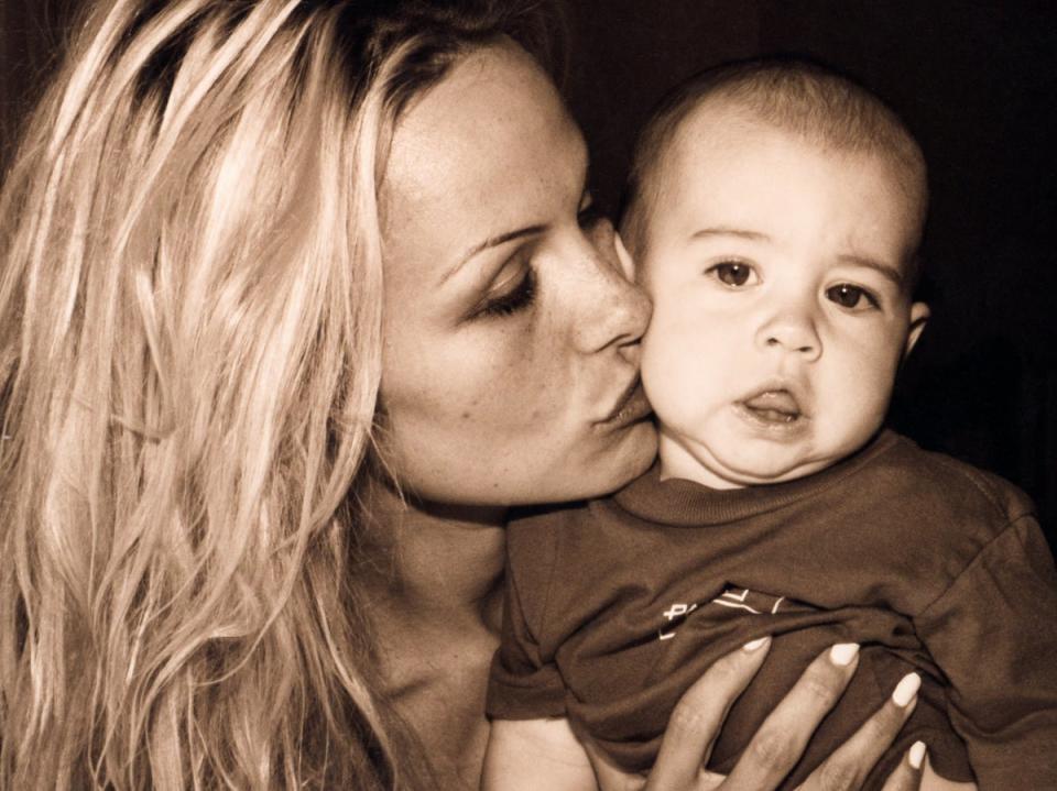 Pamela Anderson and her baby son (Netflix)