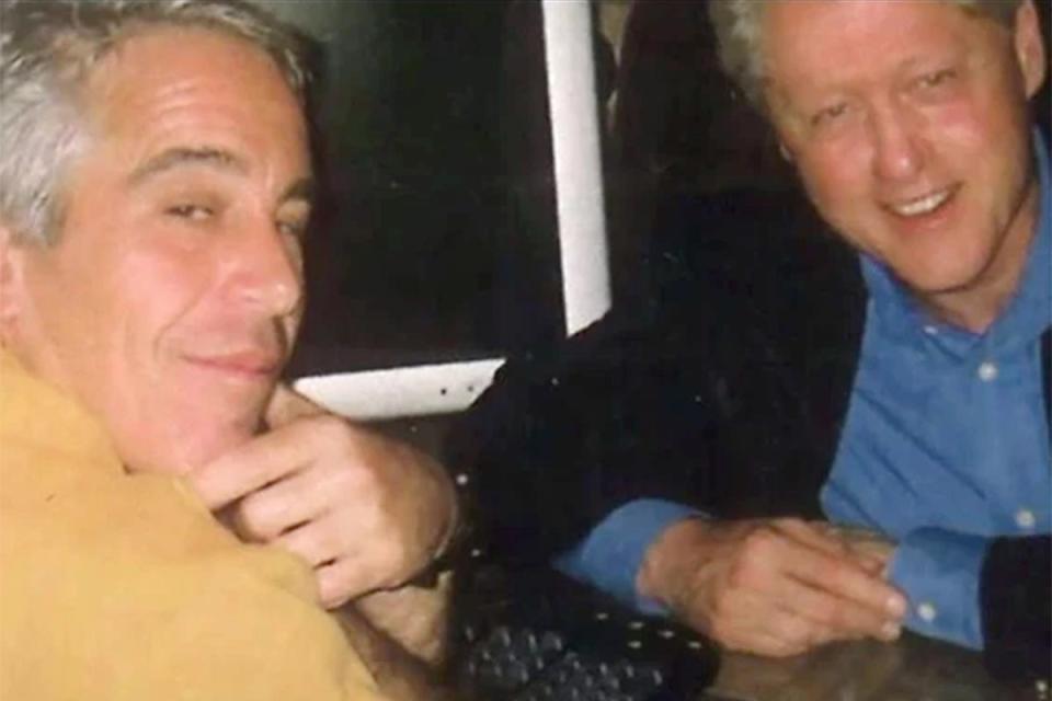 Jeffrey Epstein and Bill Clinton pictured together (Netflix)