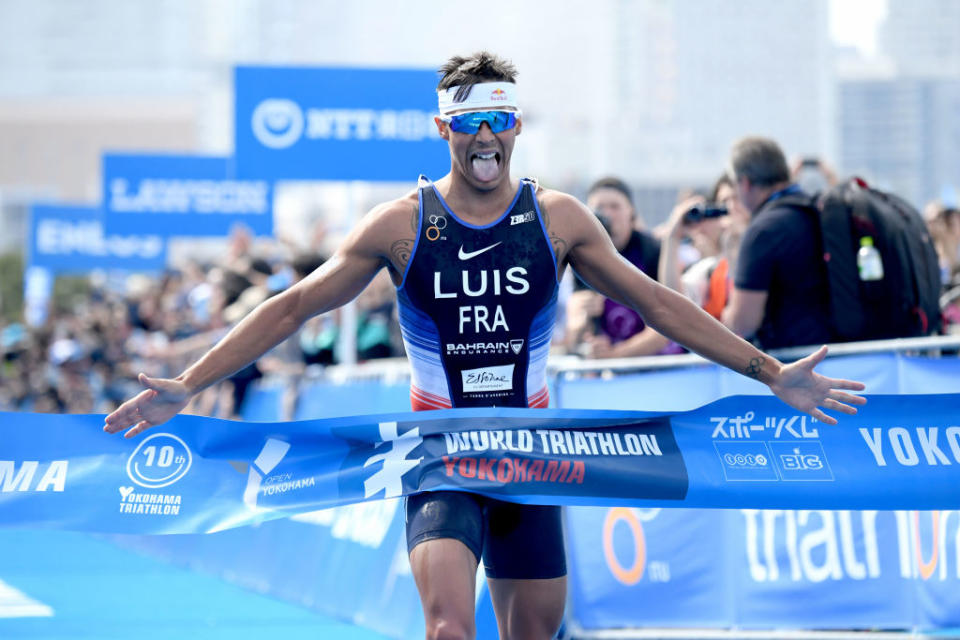 L'année a été faste pour le triathlète français Vincent Luis. Il a terminé premier en Espagne et au Japon, deuxième en Allemagne mais il est surtout devenu champion du monde de triathlon avec un total de 5095 points au classement général. La dernière fois qu'un Français avait réalisé une telle performance ? C'était Olivier Marceau, en l'an 2000 ! De bon augure pour les Jeux Olympiques de 2020...