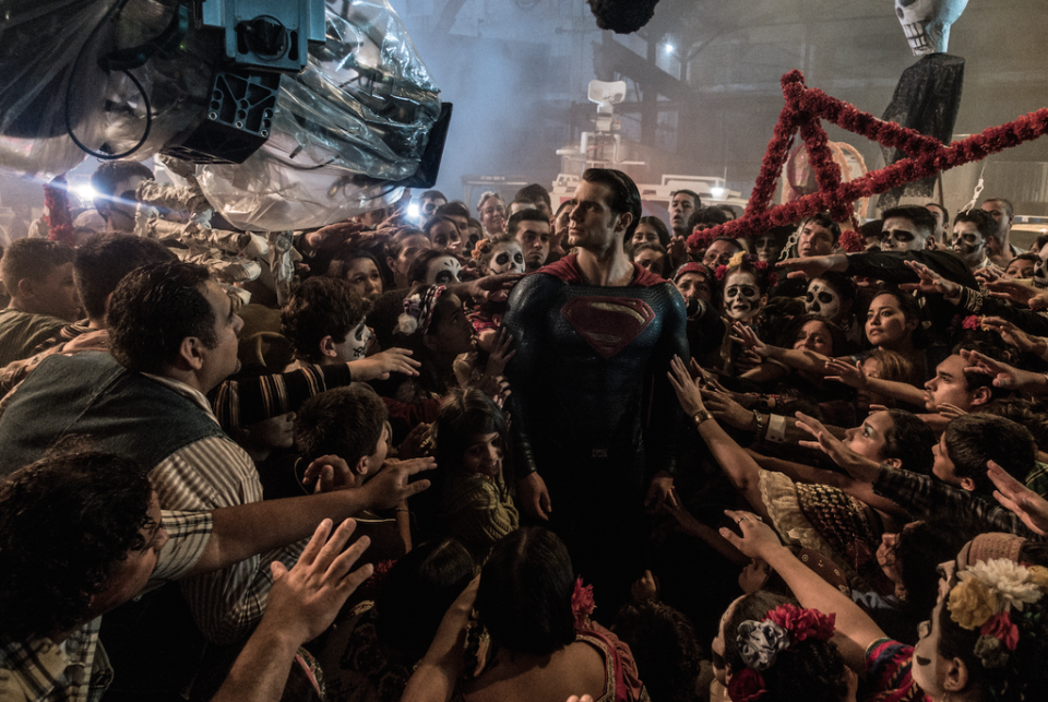 New Batman V. Superman Behind-The-Scenes Still Released By IMAX