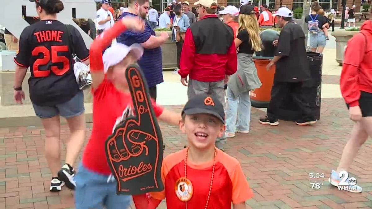 Fans, businesses ready as Orioles have clinched playoff spot