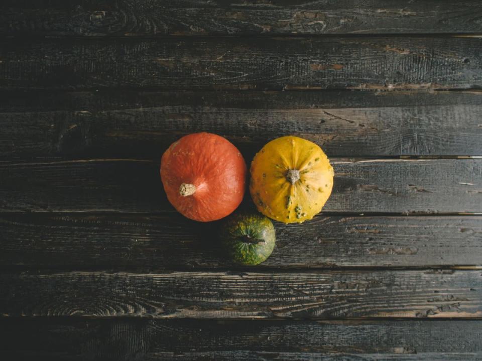 stimule le système immunitaire : la citrouille est une excellente source de vitamines A et C et de zinc, tous des antioxydants