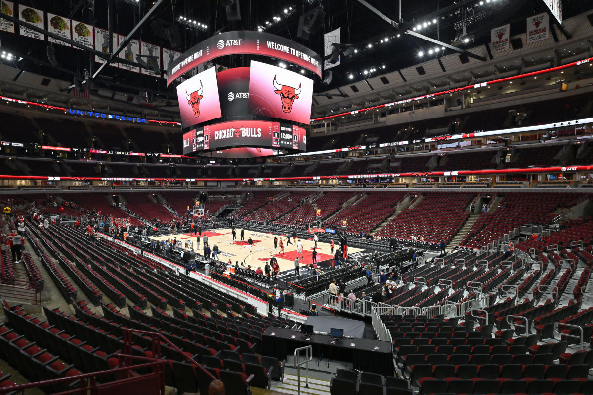 Here’s what the United Center floor will change to for the NBA’s In-Season Tournament games