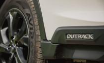 <p>2020 Subaru Outback Onyx Edition XT</p>