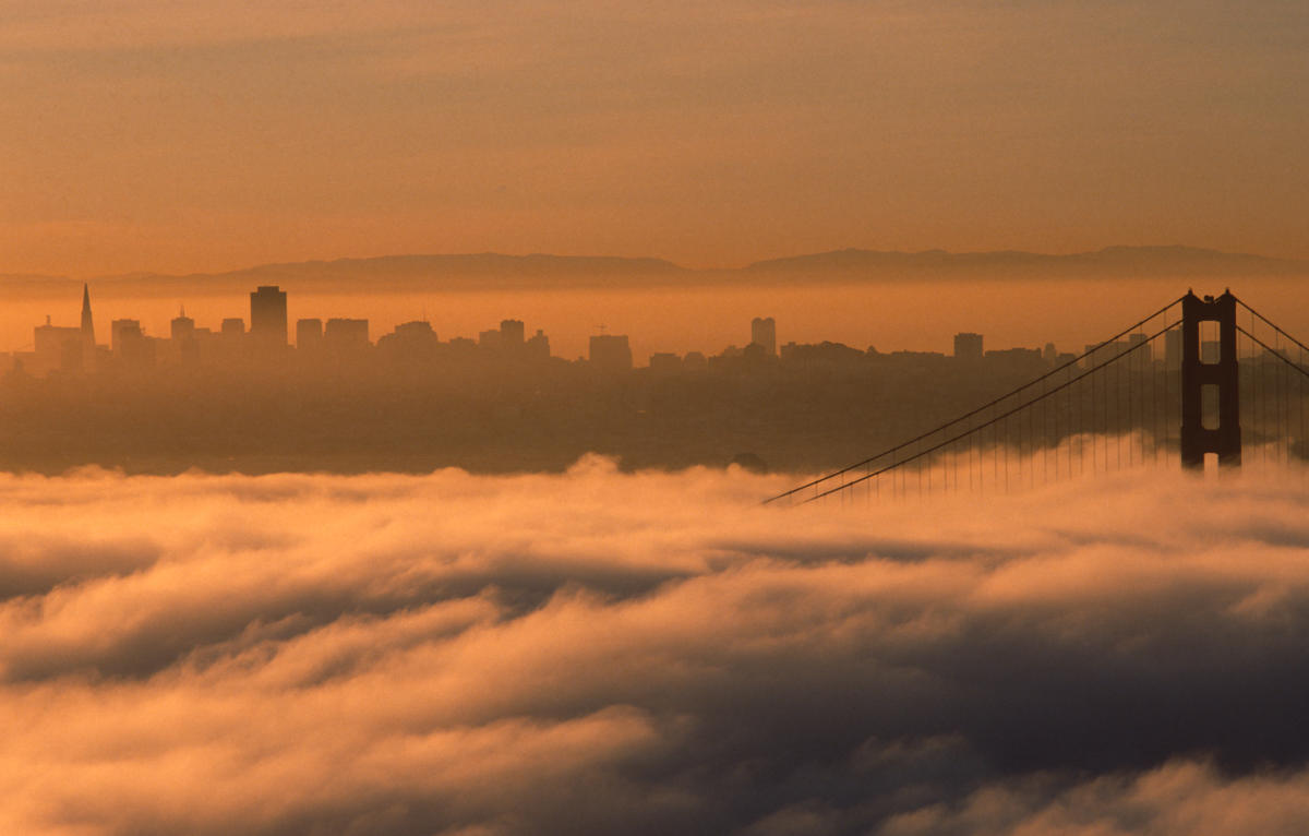 San Francisco Giants' alternate City Connect uniforms feature Golden Gate  Bridge, fog gradient - ESPN