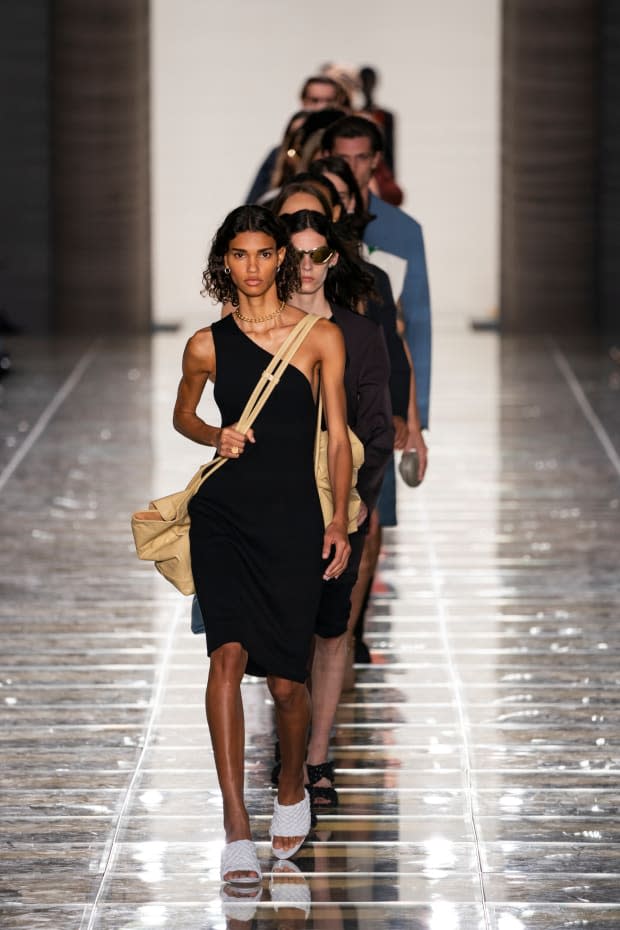 Bottega Veneta Fall 2020: Daniel Lee Debuts Collection At Milan