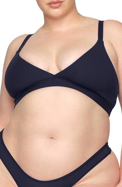 Top 9 Problems That Women with Large Breasts Understand – comfelie