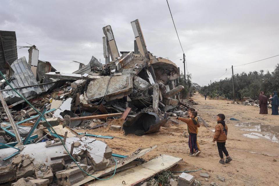 PHOTO: Palestinians inspect the destruction following overnight Israeli strikes on Rafah in the southern Gaza Strip on May 6, 2024. (AFP via Getty Images)