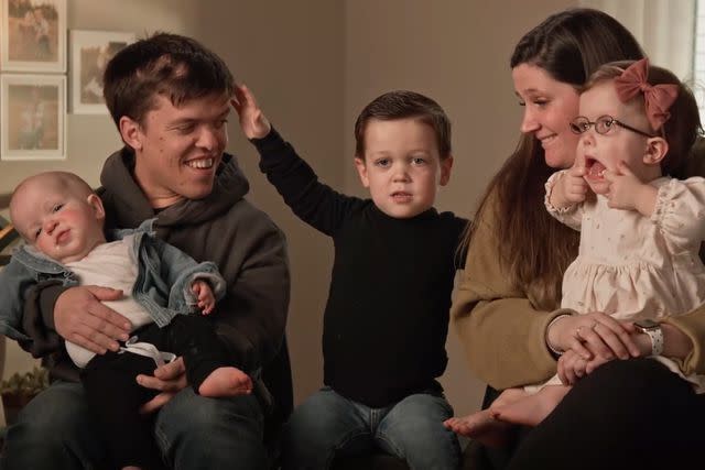 <p>TLC</p> Tori and Zach Roloff with their kids
