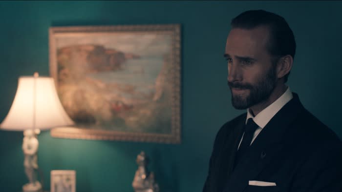 Joseph Fiennes stars as Fred.