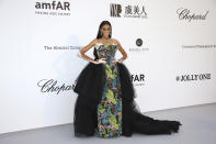 Entre las invitadas peor vestidas también se encuentra Winnie Harlow, que eligió un diseño de Richard Quinn. (Foto: Joel C Ryan / Invision / AP)