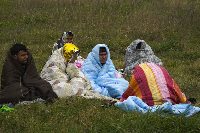 Los sobrevivientes fueron rescatados por los equipos de emergencia