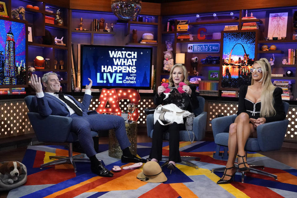 Paris and Kathy Hilton on ‘Watch What Happens Live’ on Jan. 26, 2022. - Credit: Charles Sykes/Bravo