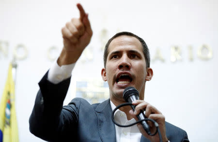 Venezuelan opposition leader Juan Guaido, who many nations have recognized as the country's rightful interim ruler, speaks during the meeting with public employees in Caracas, Venezuela March 5, 2019. REUTERS/Carlos Garcia Rawlins