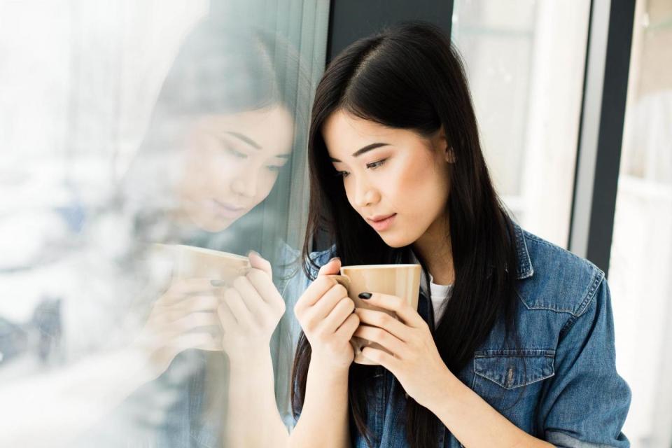 Not even a nice cup of tea will solve this Love Island dilemma (Shutterstock / All kind of people)