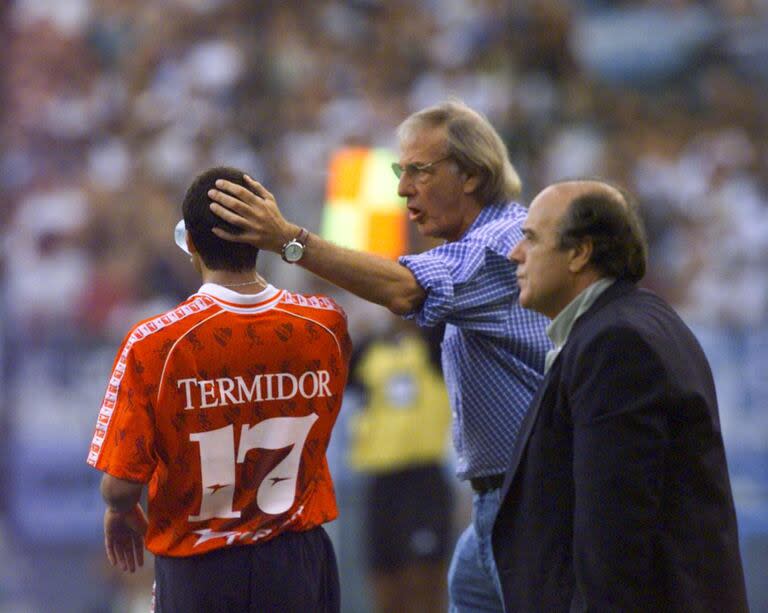 Menotti, siempre paternal con sus dirigidos