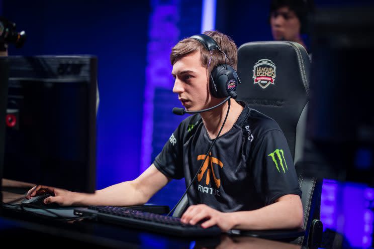 Caps is the mid laner for Fnatic (lolesports)