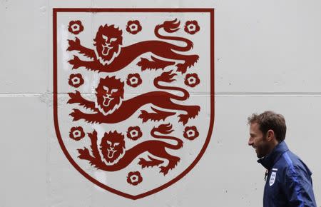 England's interim manager Gareth Southgate during training. England Training - St. Georgeâ's Park, Burton upon Trent - 8/11/16. Action Images via Reuters / Carl Recine