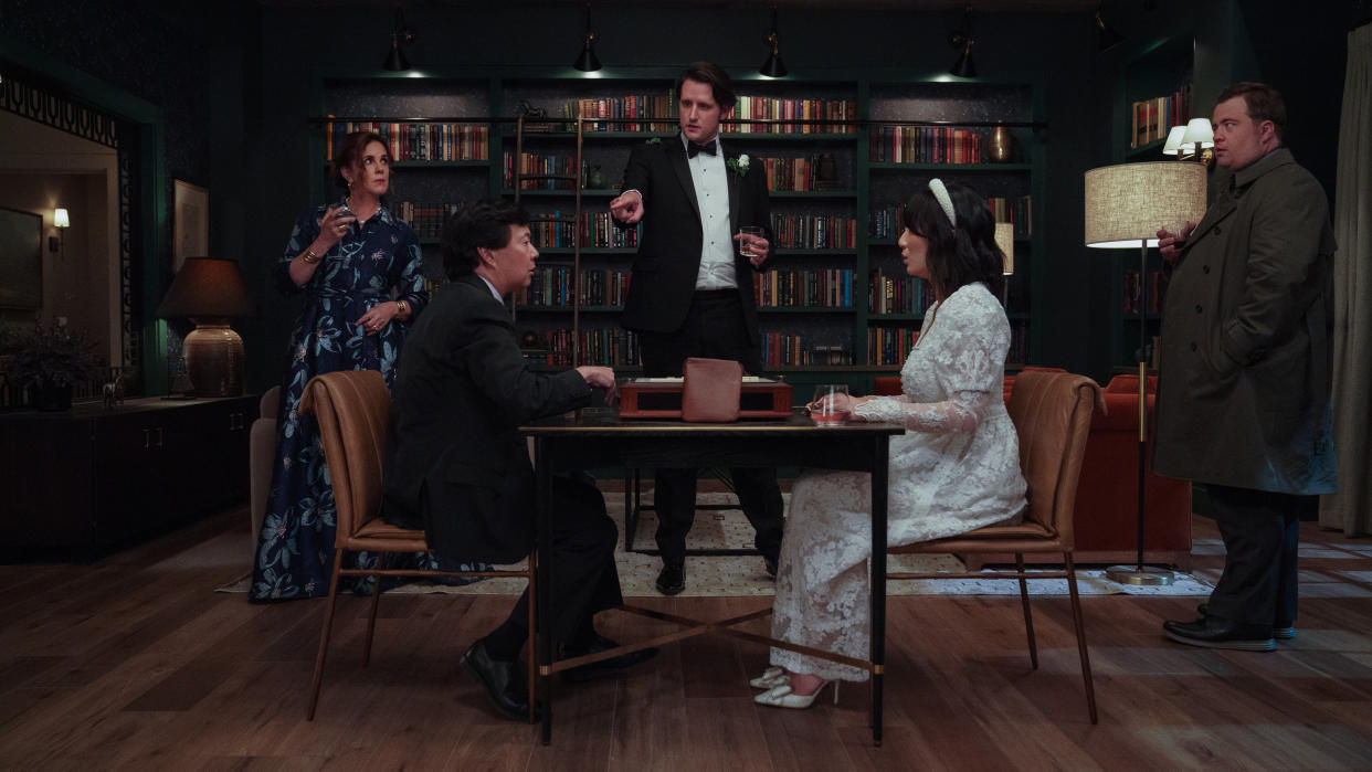  Elizabeth Perkins, Ken Jeong, Zach Woods, Poppy Liu and Paul Walter Hauser in The Afterparty season 2 