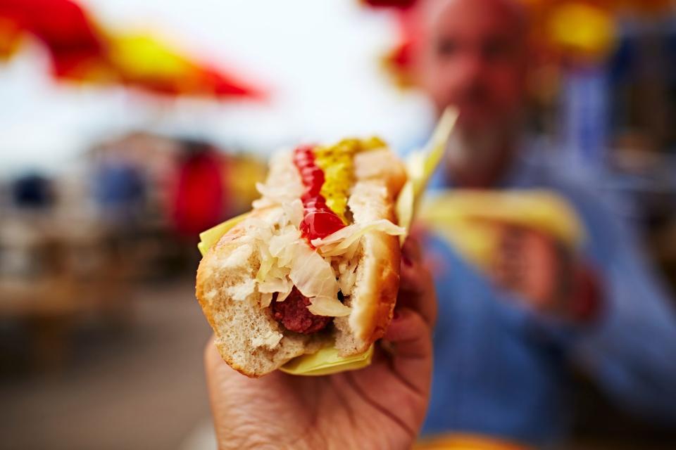 10 Healthy Hot Dogs That Actually Taste Good