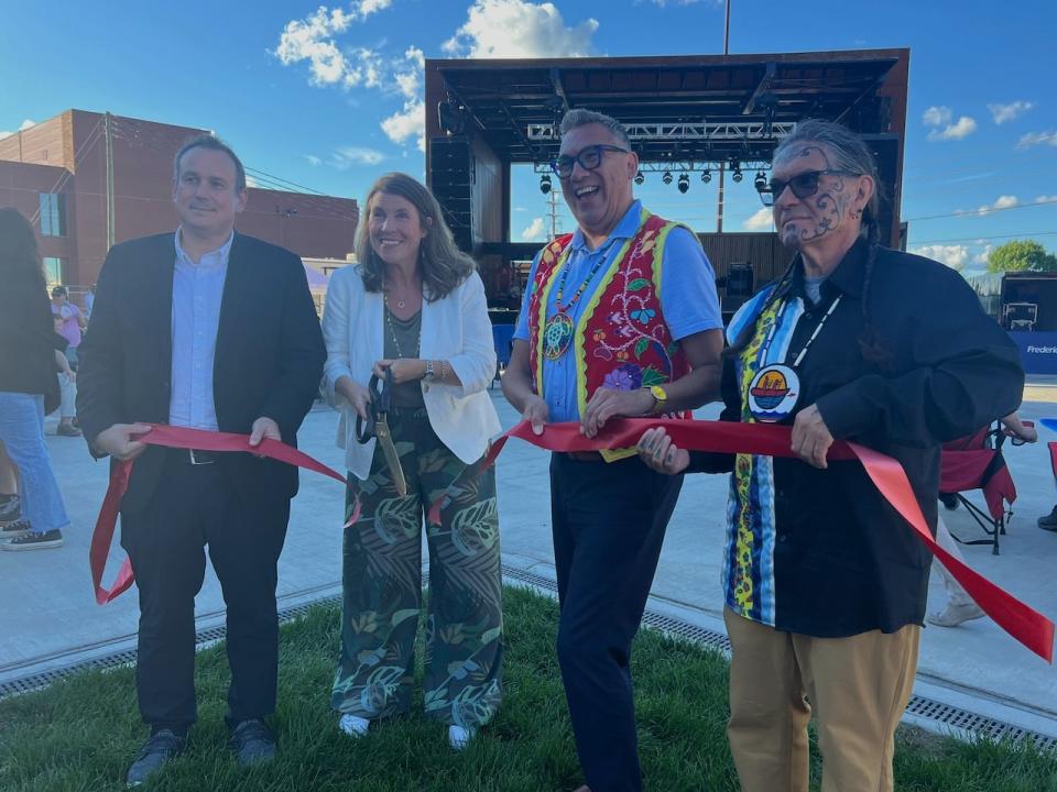 MLA Ryan Cullins, Mayor Kate Rogers, Sitansisk Chief Allan Polchies, and Wolastoqey Grand Chief Ron Tremblay cut the ribbon at Friday's official opening.