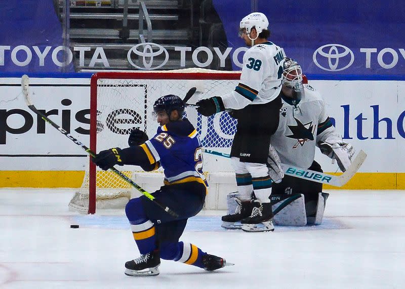 NHL: San Jose Sharks at St. Louis Blues