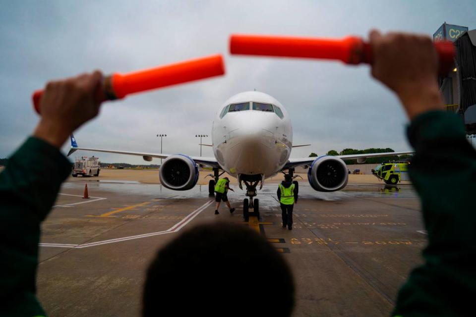 An Icelandair plane enters the apron at Raleigh-Durham International Airport (RDU) for the first time on Thursday, May 12, 2022.