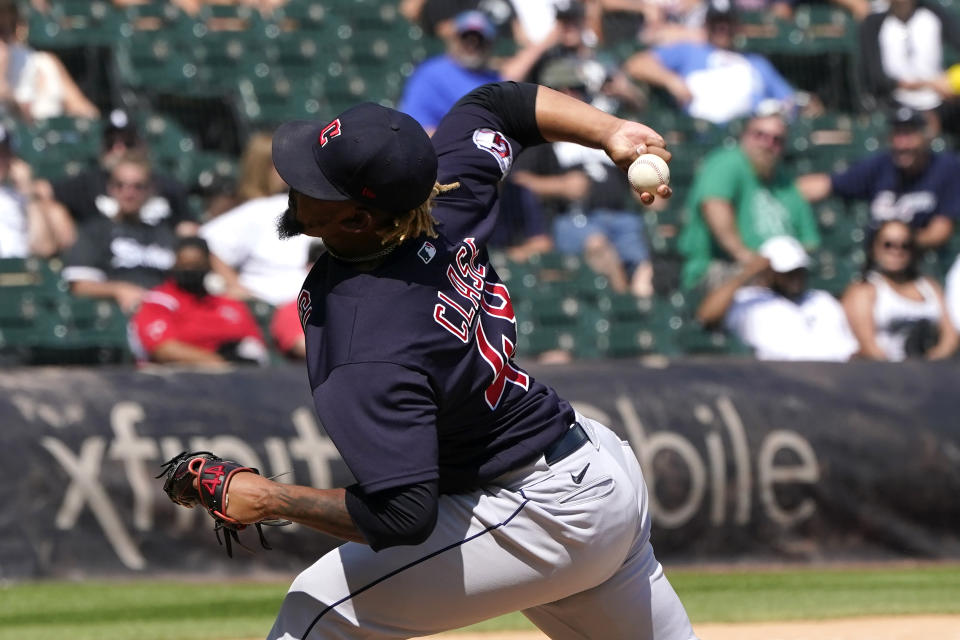 Cleveland Guardians relief pitcher Emmanuel Clase delivers during the ninth inning of the first game of a baseball doubleheader against the Chicago White Sox, Saturday, July 23, 2022, in Chicago. (AP Photo/Charles Rex Arbogast)