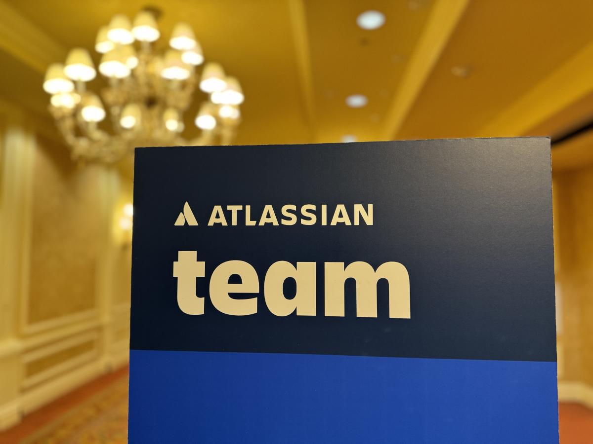 Atlassian 的 Jira 已经解决了您的问题