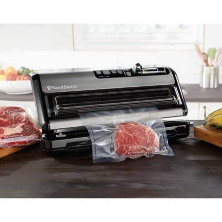 FoodSaver FM5200 Series 2-in-1 (Walmart / Walmart)