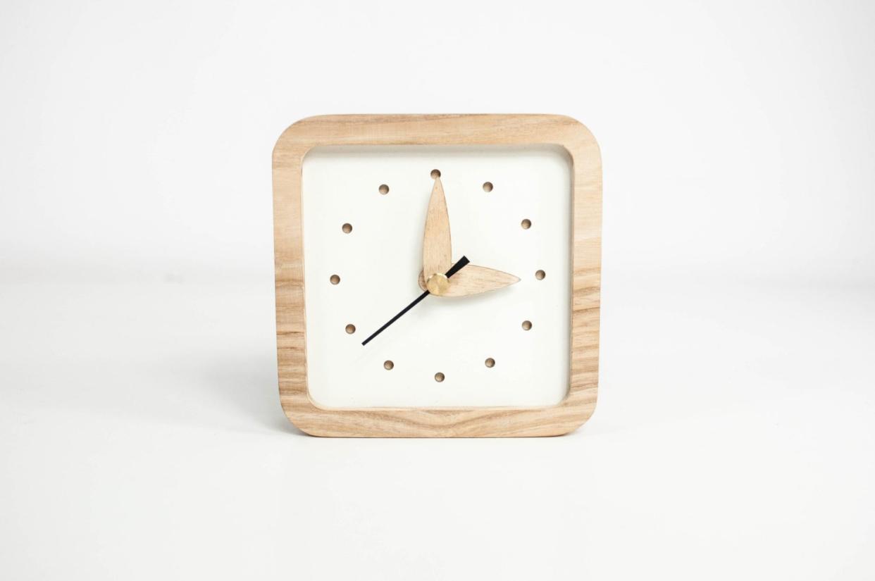 Promi Design Small Wooden Desk Clock, gifts for mom