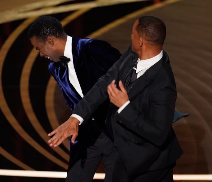 Will Smith abofetea a Chris Rock