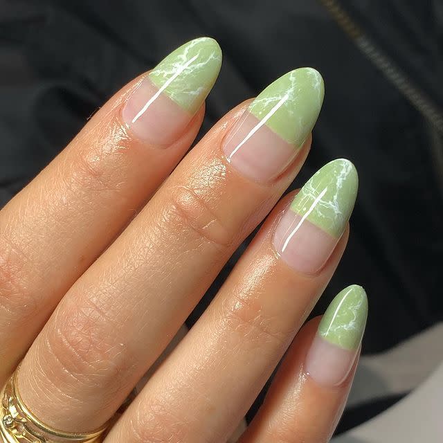 15) These Green Tips for Acrylic Nails