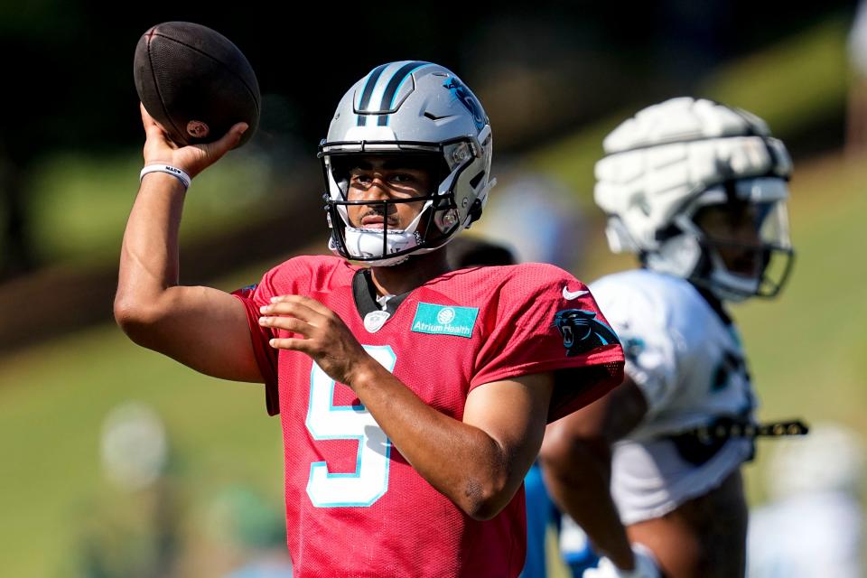 Carolina Panthers quarterback Bryce Young warms up during a joint practice with the New York Jets.