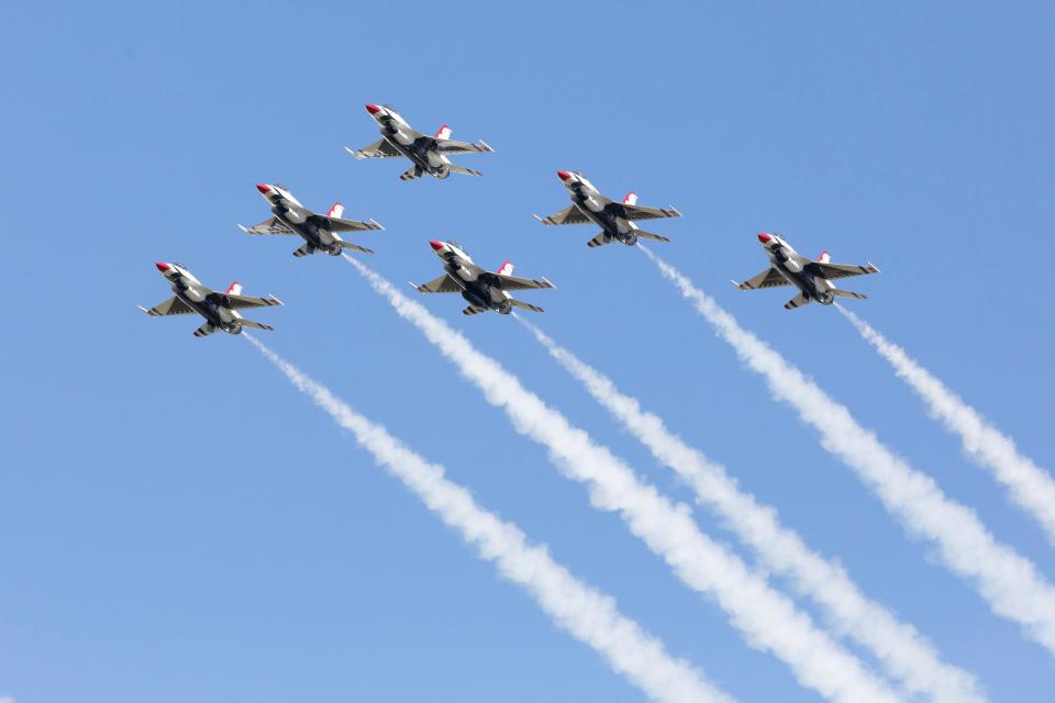 The Thunderbirds fly at the NY Air Show at Orange County Airport on Sunday.
