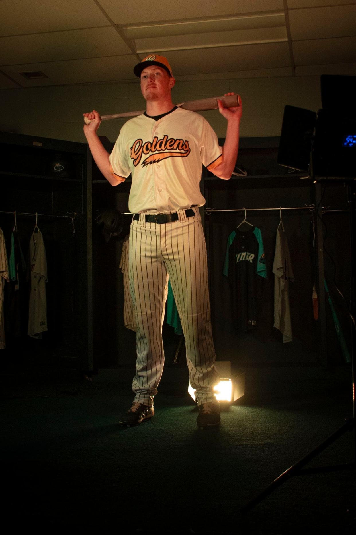 The Trenton Thunder are adopting an alternate identity for the 2024 season.The "Trenton Goldens" celebrates the Thunder’s tradition of featuring golden retrievers as full-time batdogs.