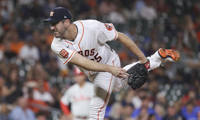 Justin Verlander pitches 7 innings to start second stint with