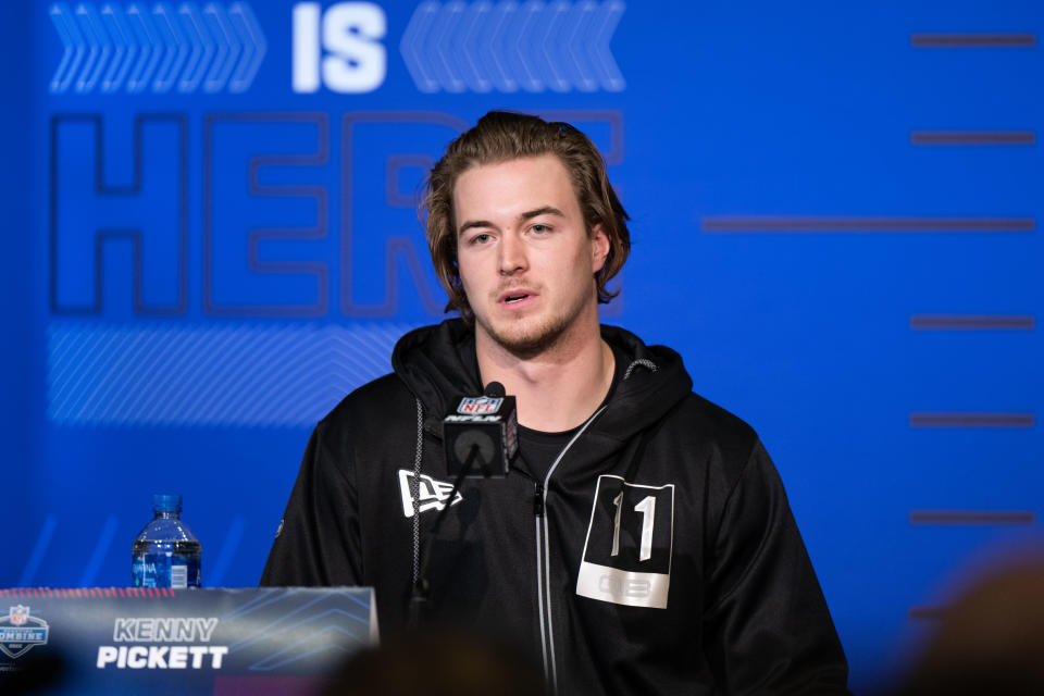 Kenny Pickett's hands measured small at the NFL combine. (Photo by Zach Bolinger/Icon Sportswire via Getty Images)