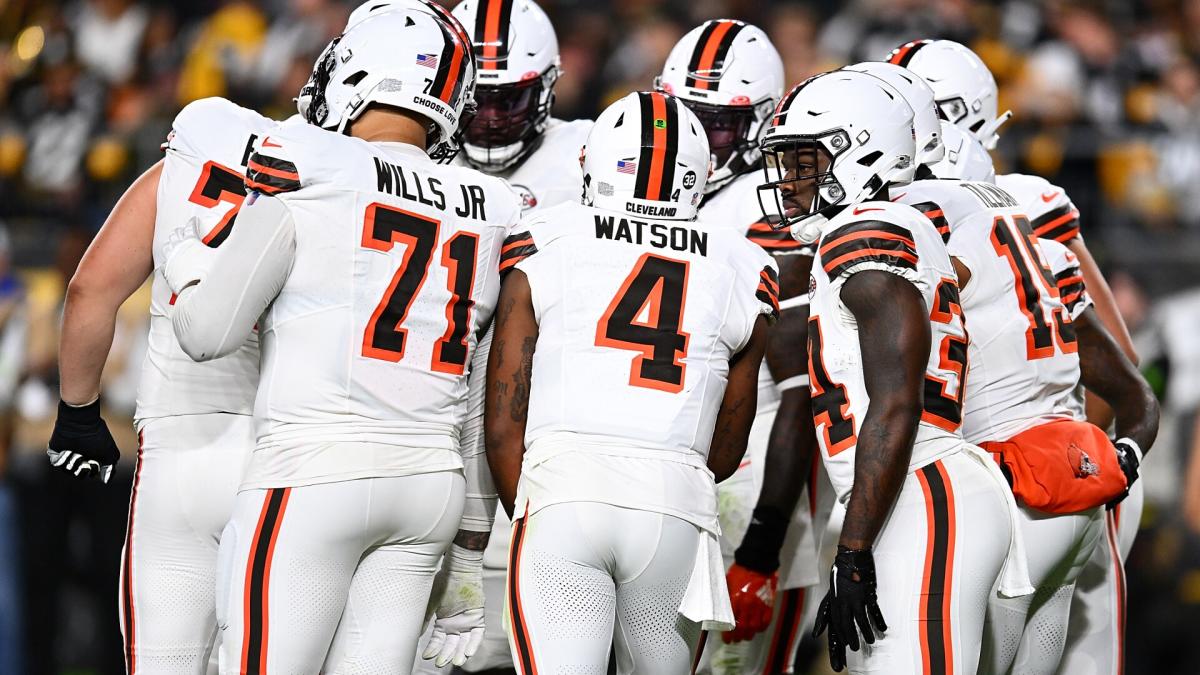 Browns QB Deshaun Watson sitting out with shoulder injury; rookie  Thompson-Robinson starts vs Ravens – KGET 17