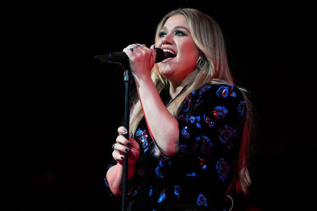 Kelly Clarkson  - Credit: Manny Carabel/Getty Images/Audacy
