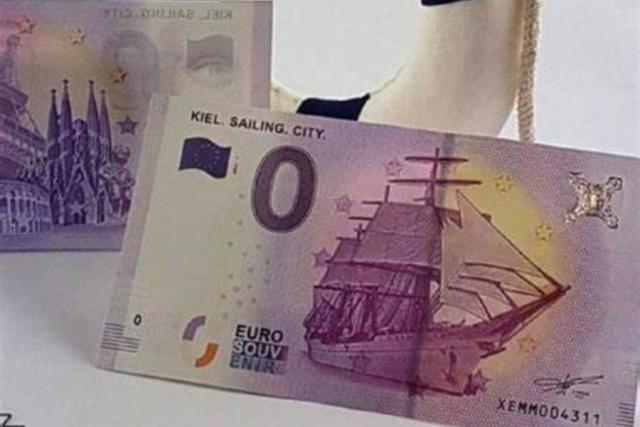 El nuevo billete de 5 euros, en circulación, Actualidad