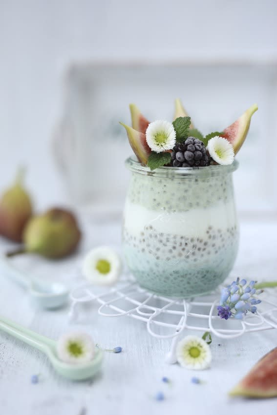 pudin-chia-yogur-higos-espirulina